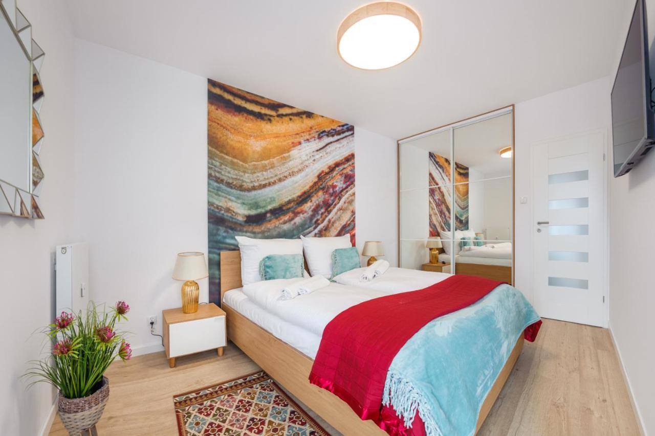 Apartamenty Sun & Snow Nadmorskie Tarasy Z Basenem Kołobrzeg Buitenkant foto