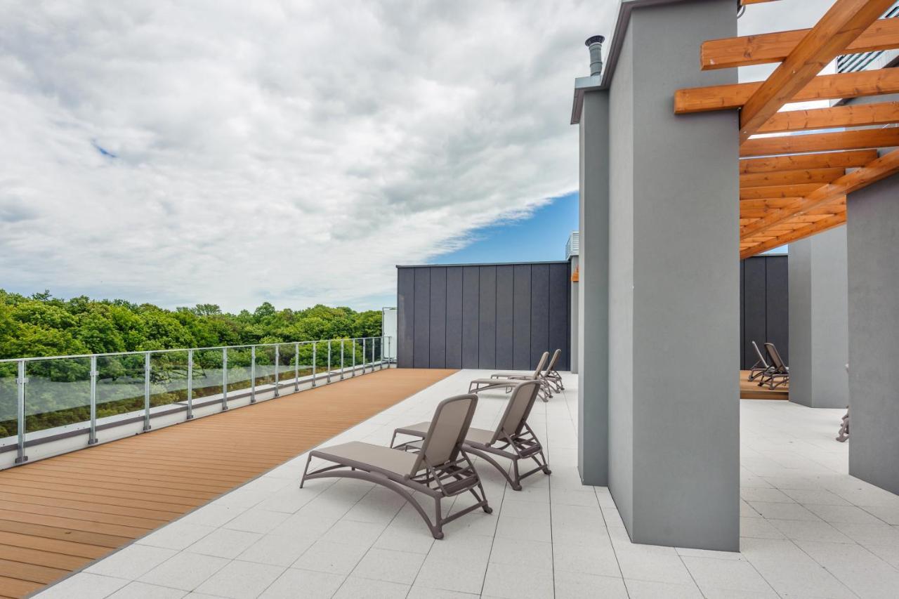 Apartamenty Sun & Snow Nadmorskie Tarasy Z Basenem Kołobrzeg Buitenkant foto